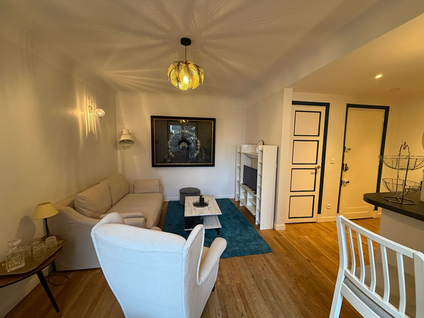 Appartement 2 pièces meublé - 44m2 - 1795.00 CC