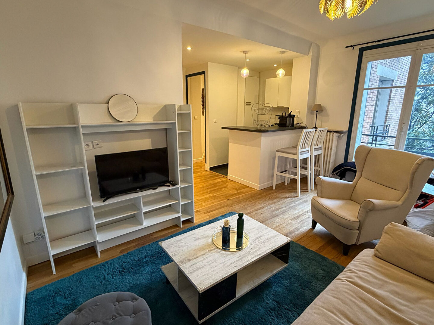 Appartement 2 pièces meublé - 44m2 - 1795.00 CC