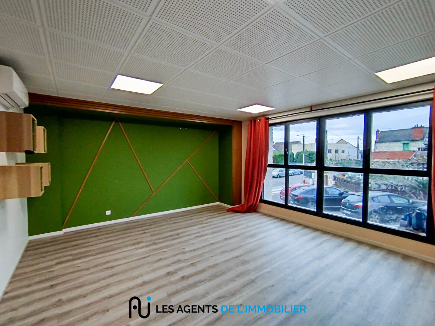 Local commercial Juziers  26.37 m2